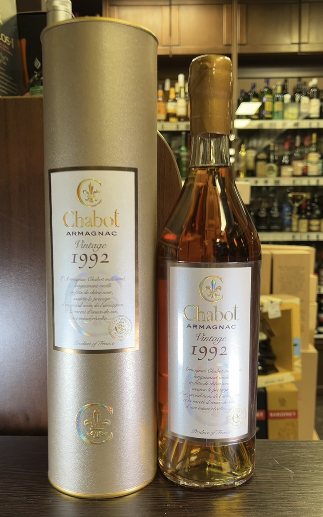 Chabot 1992 years Арманьяк Шабо 1992г 0.7л в подарочной тубе