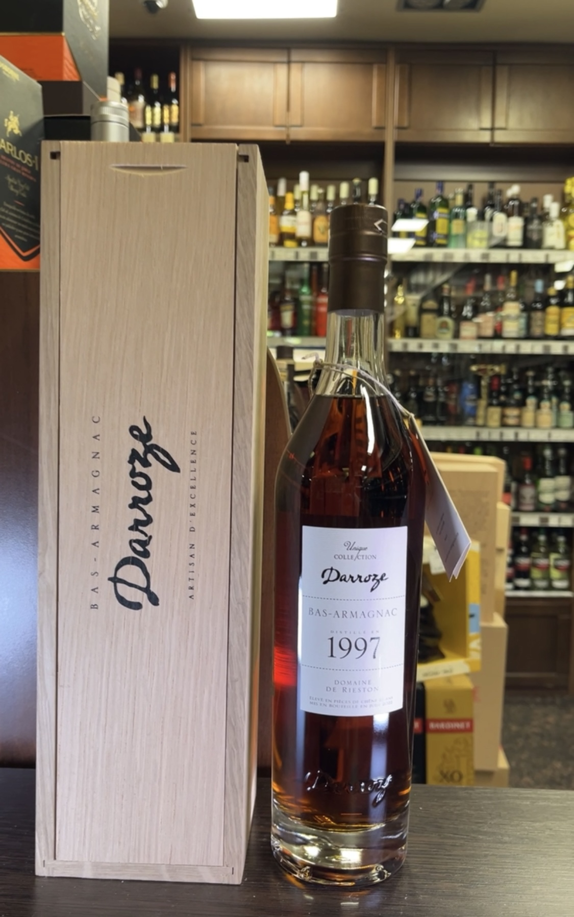 Darroze Bas Armagnac Unique Collection 1997 Арманьяк Дарроз БазАрманьяк Уник Коллексьон 1997г 0.7л в деревянной упаковке