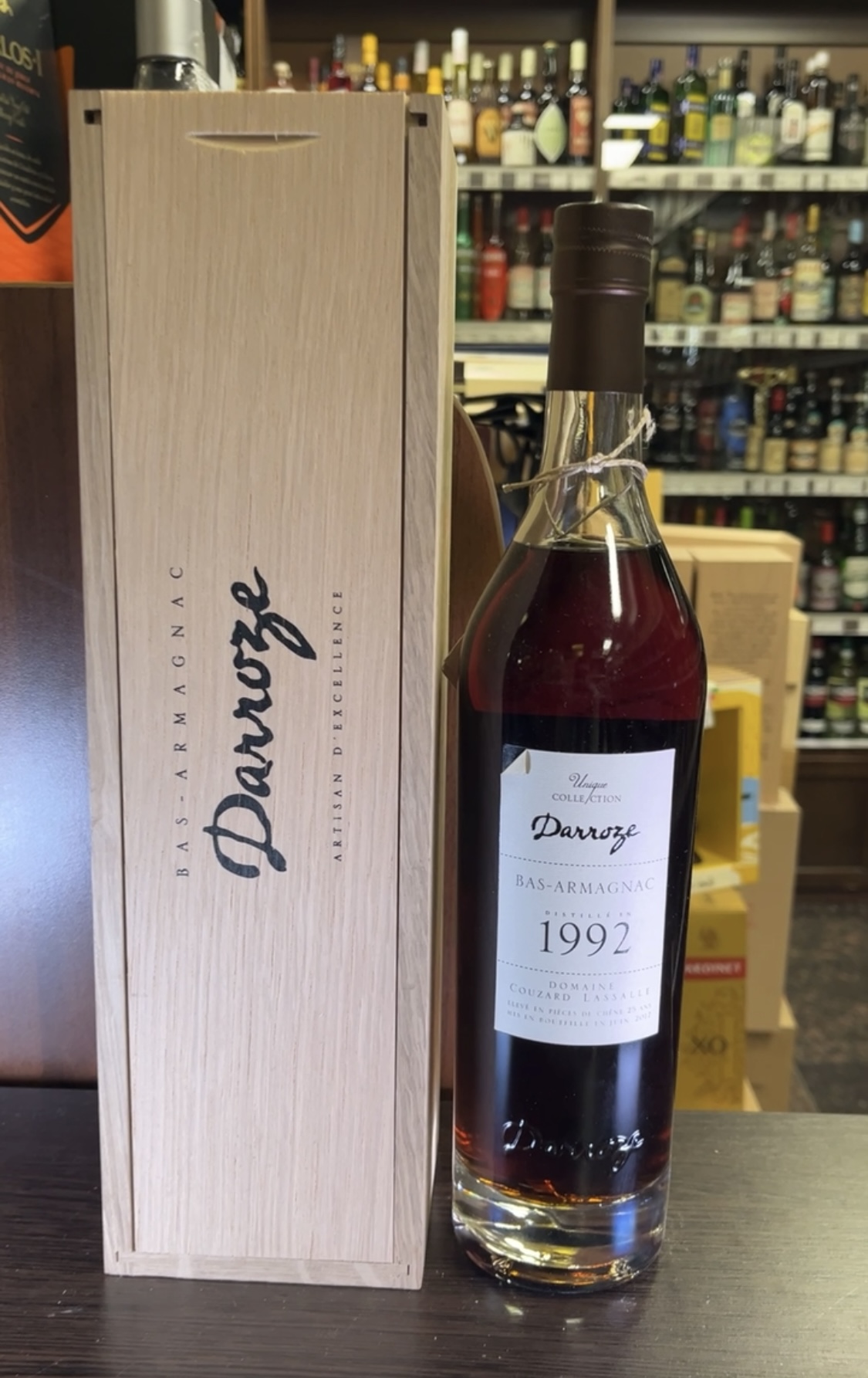 Darroze Bas Armagnac Unique Collection 1992 years Арманьяк Дарроз Баз Арманьяк Уник Коллексьон 1992г 0.7л в деревянной упаковке
