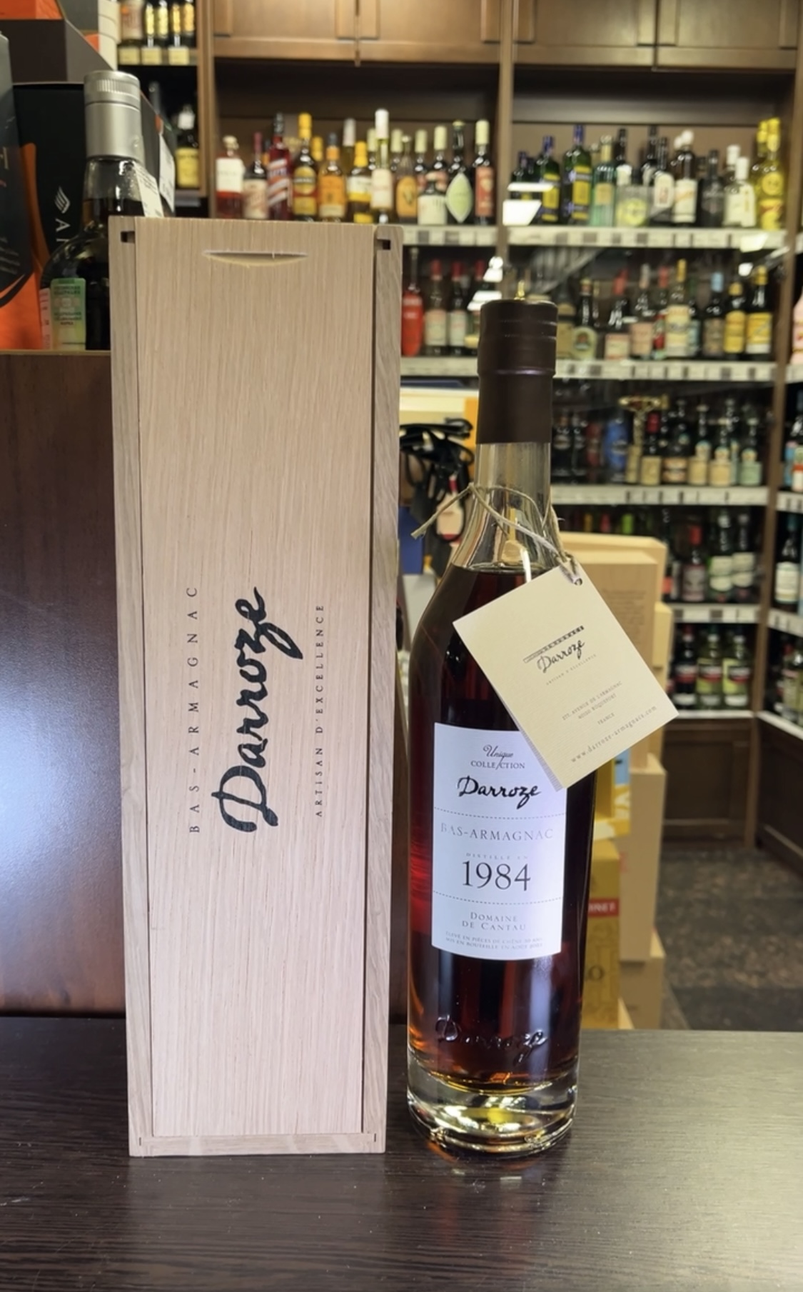 Armagnac Darroze Bas Armagnac Unique Collection 1984 year Арманьяк Дарроз Баз Арманьяк Уник Коллексьон 1984г 0.7л в деревянной упаковке