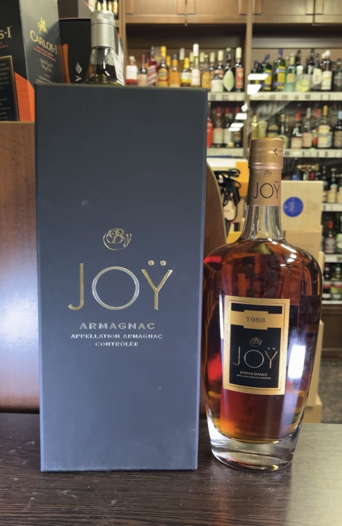 Domaine de Joy by Joy 1988 years Арманьяк Домен де Жой бай Джой 1988г 0.7л в подарочной упаковке