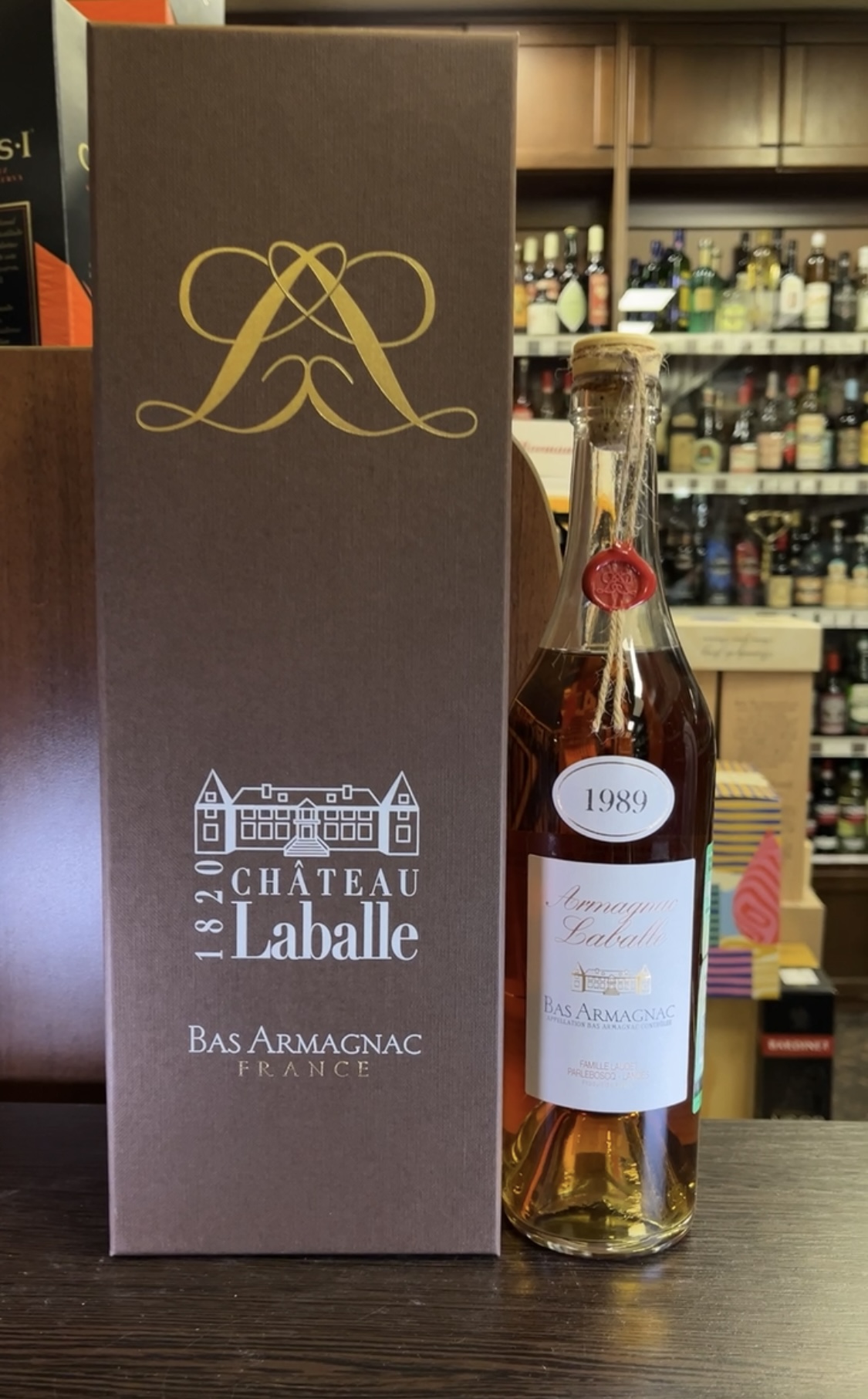 Laballe 1989 years Арманьяк Лабалль 1989 года 0.5л в подарочной упаковке