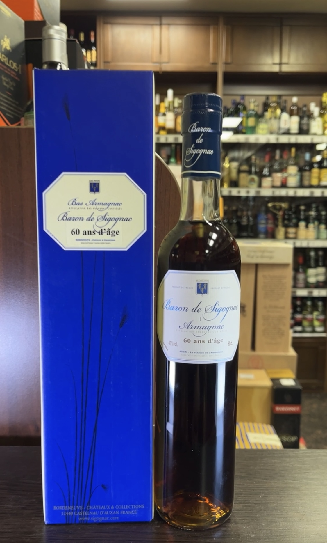 Baron de Segognac 60 Ans d Age 1961 Арманьяк Барон де Сигоньяк 60 Ан дАж 1961г 0.5л в подарочной упаковке