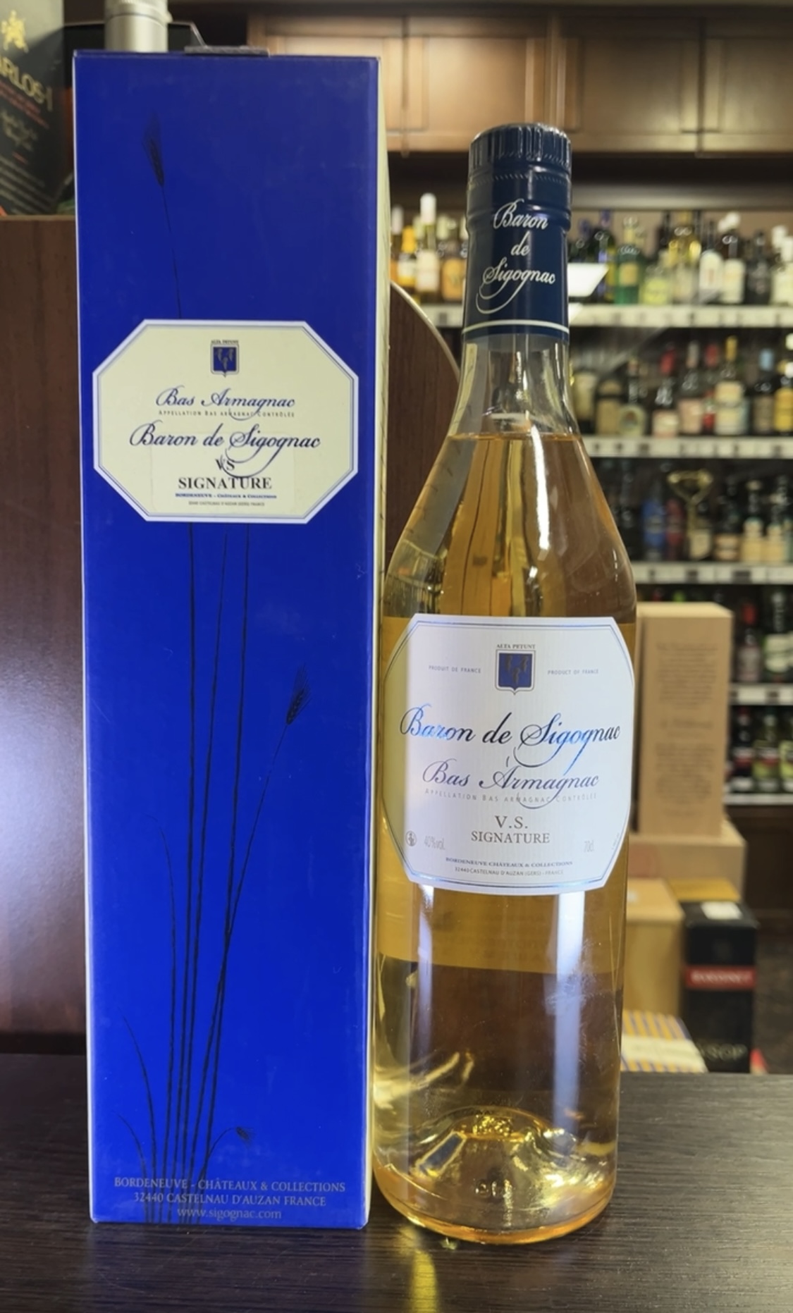 Baron de Segognac VS Арманьяк Барон Де Сигоньяк ВС 0.7л в подарочной упаковке