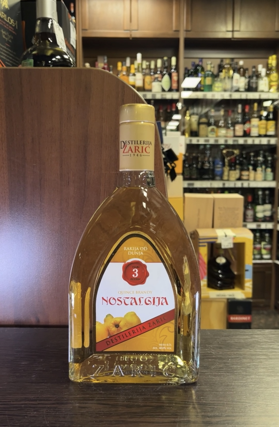 Zaric Nostalgija Quince Ракия Зарич Ностальгия Айвовая 0.7л