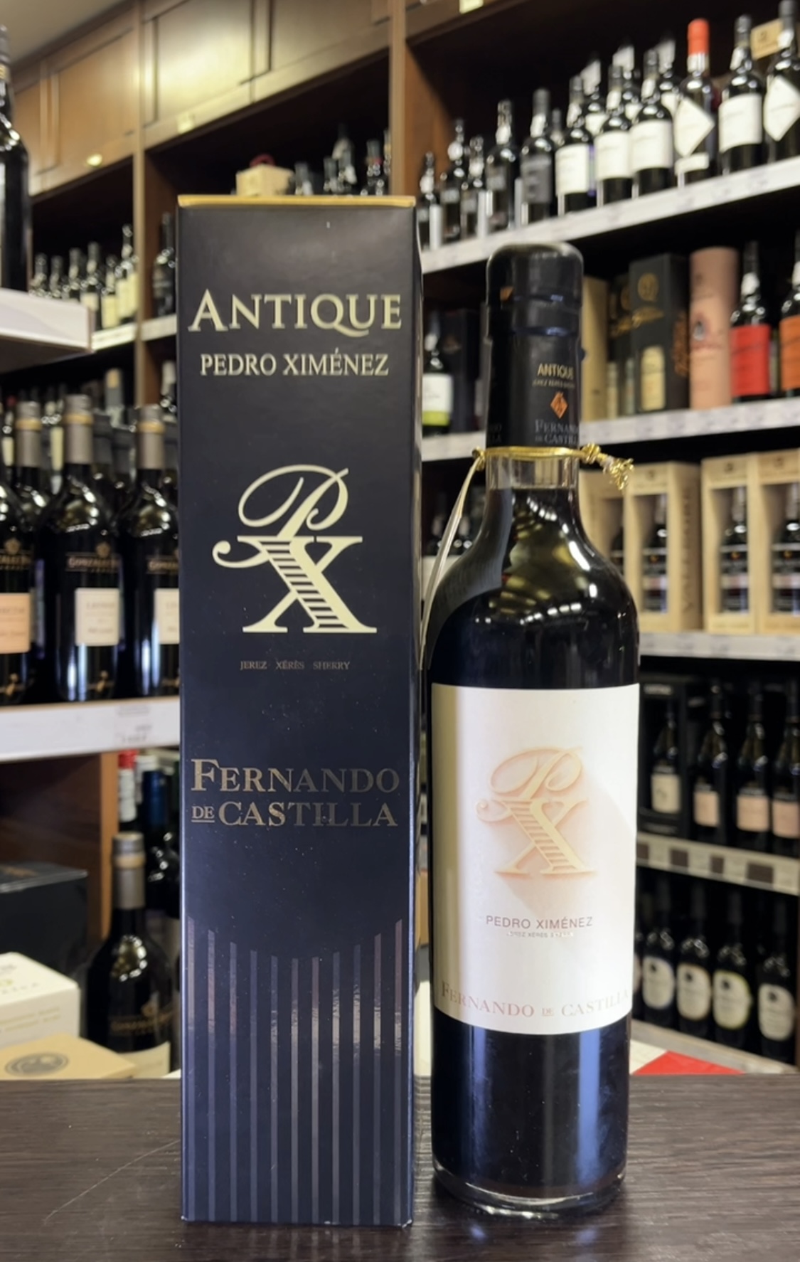 Fernando de Castilla Antique Pedro Ximenez Sherry Херес Фернандо де Кастилья Антик Педро Хименес Шерри ДО 20 лет 0.5л в подарочной упаковке